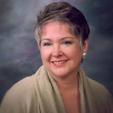 Barbara Hight's Instagram, Twitter & Facebook