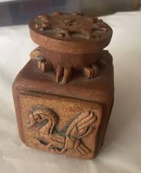 1999 Gerald G Boyce Art Professor Pottery Signed