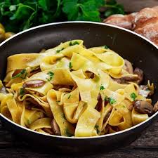 Pates Aux Champignons Aux Herbes Recette Pates Aux Champignons Recette Pate Meilleures Recettes De Pates