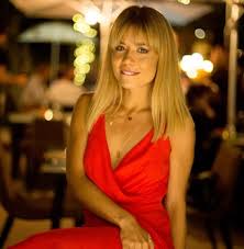 Quando cristina ferreira regressou à tvi, em setembro do ano passado, as divergências com isabel silva pareciam ter sido ultrapassadas, no entanto, a ausência da apresentadora na emissão especial de aniversário do canal, este sábado, voltou a fazer soar os alarmes. Isabel Silva Deixa A Tvi Holofote