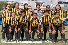 Namun pasukan kebangsaan masih lagi dapat menghasilkan pemain berkualiti seperti. Senarai 25 Pemain Ke Kem Latihan Pusat Skuad Bola Sepak Perempuan B 15 Kebangsaan Menjelang Kejuaraan Perempuan B 15 Aff 2019 Di Chonburi Thailand Fam
