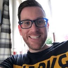 Aaron Bradbury's Instagram, Twitter & Facebook