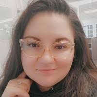 Jennifer Schewe's Instagram, Twitter & Facebook