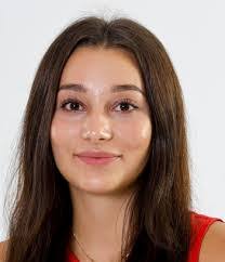 Sharon Dingman's Instagram, Twitter & Facebook