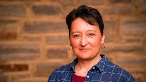 Traci Olson's Instagram, Twitter & Facebook