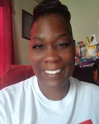 Mona Oliver (@Monaoliver44)