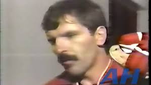 NHL Sep. 20, 1987 Curt Fraser,CHI v Todd Ewen,STL (HL) Chicago Blackhawks  St. Louis Blues