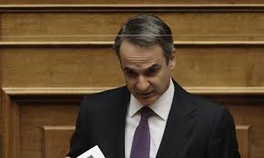 Σταθερά κάθε τρίτη σατιρίζει την φαιδρή πλευρά της καθημερινότητας και ως γνήσιο πειραχτήρι δεν αφήνει τίποτα ασχολίαστο. Diaggelma Mhtsotakh Ti Anakoinwnei O Prw8ypoyrgos Sportime Gr