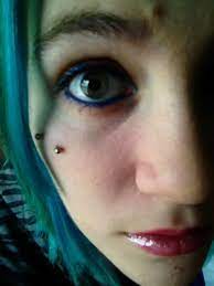 Anti Eyebrow Piercing I Love The Hair Color Too Eyebrow Piercing Anti Eyebrow Dermal Piercing
