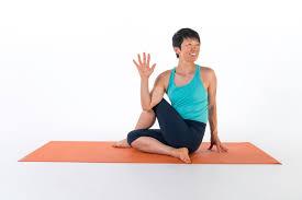 Adopting a wrong posture actually starts from sitting in the wrong pose for a long time. The Best Twisting Pose For Cleansing And Energizing
