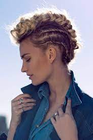 Badass Nastygalfest Peinados Rockeros Peinado Y Maquillaje Peinados Con Trenzas