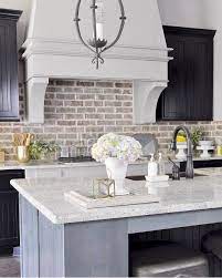 28 Best Modern Farmhouse Kitchen Cabinets Ideas Insidecorate Com Farmhouse Kitchen Backsplash Farmhouse Kitchen Colors Modern Farmhouse Kitchens