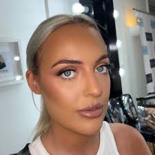 Jenna Barton makeup