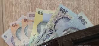Mii de bugetari se vor bucura de salarii mai mari, după ce camera deputaţilor a adoptat, miercuri, oug 91/2017 care majorează cu. De La 1 Ianuarie Cresc Salariile Bugetarilor Dar Si Salariul Minim Pe Economie Cat Va Castiga