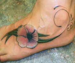 Tatoo vorlage hibiskus kostenlos / ideal anatomisches herz tattoo sara317 anatomisches herz. 39 Motive Fur Ein Tattoo Von Hibiskus Blumen