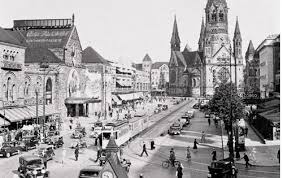 Berlin Zoo And Surrounding Areas Berlin Photos West Berlin Berlin