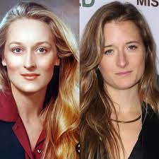 Court docs obtained by extra, confirm the actress, 33, and musician, 39, tied the knot on july 10, 2019. Meryl Streep Is Grace Gummer S Mother Mrrobot
