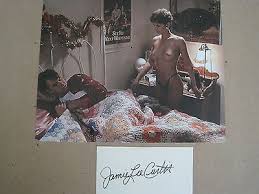 JAMIE LEE CURTIS SIGNED AUTO PHOTO. NUDE. THE FOG. TRADING PLACES ...