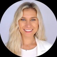 5400+ "Nicole's" profiles