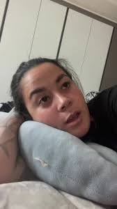 Evelina Santiago's Instagram, Twitter & Facebook