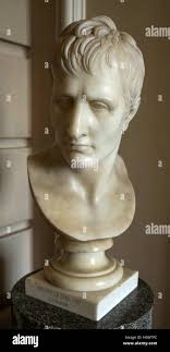 Napoleon bust hi-res stock photography and images