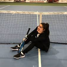 Ayşe yüksel mesleği itibariyle sporun içinden gelen bir yarışmacı olarak dikkat çekmektedir. Survivor Ayse Yuksel Kimdir Hem Genc Hem Basarili Bir Sporcu Olan Ayse Yuksel Kac Yasinda Magazin Haberleri