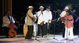 See more of argelia fragoso oficial on facebook. Argelia Fragoso Y Pancho Amat Se Unen En Inesperadamente