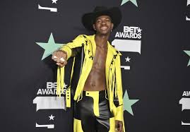 lil nas xs viral song sets more records on billboard charts