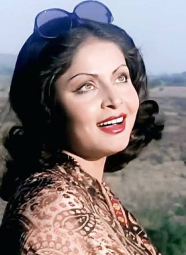 Happy Birthday to Beautiful Stunning Talented Actress Rakhee Gulzar Ji - Hazel Eyed Beauty of Bollywood. She was born on the day India got her Independence(15 Aug1947) 🌹🌹🎂💜🎂❤️🎂🧡🎂💙🎂💛🎂🌹🌹 @everyone