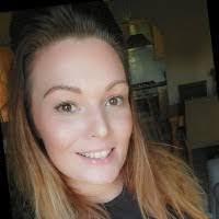 Donna Simcox's Instagram, Twitter & Facebook