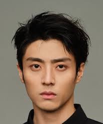 Jian Ke's Instagram, Twitter & Facebook