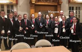 Lyc?e hotellerie et tourisme d occitanie. Sommelier Formateur Les Eleves De La Mention Sommellerie Du Lycee Des Metiers De L Hotellerie Et Du Tourisme D Occitanie Aux Portes Ouvertes Au Chateau Montus
