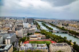 Arsanın bulunduğu yere kaç kat müsadesi var ve sınırdan içeriye kaç metre çekmeniz gerek belediye size söyler. Eyfel Kulesi Hakkinda Ayrintili Ve Ilgincbilgiler Gezi Sitesi