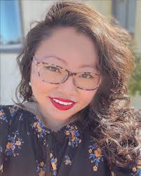 Connie Hu's Instagram, Twitter & Facebook