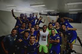 Valor de mercado e nacionalidade. Acidente Com Aviao Mata Quatro Jogadores E Presidente Do Palmas Fr