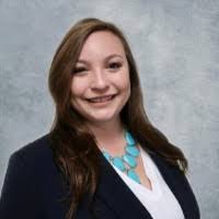 Stephanie Kienzle's Instagram, Twitter & Facebook