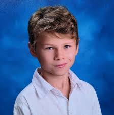 Ann Sera's Instagram, Twitter & Facebook