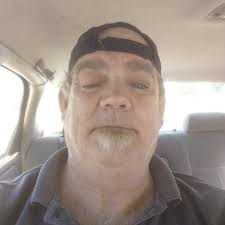 Hello lil lady how are you going to bother me I just adore a woman who has  a sexy fetish what is your pleasure