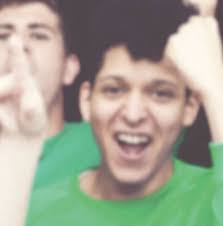 Derek Blum's Instagram, Twitter & Facebook