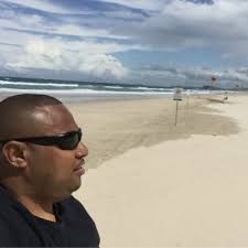 Lawrence Lahari (@LawrenceLahari)