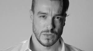 Cem Adrian'dan açık hava konseri