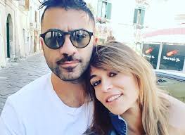 He is a writer and actor, known for amici come noi (2014), ma tu di che segno 6? Fzblnkgz Evgdm