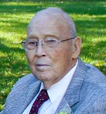 Christmas Memories of Growing Up in Litchfield, Minnesota