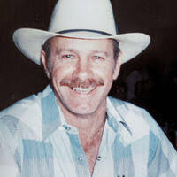 Curt Powers's Instagram, Twitter & Facebook