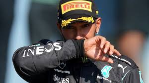 Max verstappen crashed his red bull on the way to the starting grid for the hungarian grand prix. Hamilton Zum Crash Mit Verstappen Erinnerung An Gefahren Formel 1 In Silverstone Newsticker Sportschau De
