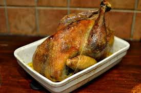 Chapon De Pintade Comment Le Preparer Le Cuisinier L Accompagner Couteaux Tire Bouchons Chapon De Pintade Recette Chapon Recettes De Cuisine