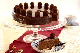 Sacher torte is a classic austrian chocolate cake, filled with apricot jam and glazed with chocolate. Sachertorte Das Grundrezept Und Alle Tipps Und Tricks Rezept Mit Video Sugarprincess