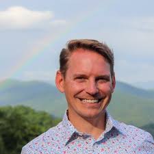 Travis Rountree (@TravisARountree)