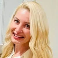 Anna Sienko's Instagram, Twitter & Facebook