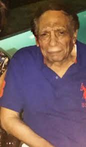 يعتبر أحد أشهر الممثلين في مصر والوطن العربي وقد اشتهر بأداء الأدوار الكوميدية التي مزجت في كثير من الأفلام بالرومانسية والسياسية والقضايا الاجتماعية، بدأ حياته الفنية عام 1960م وشارك في بطولة العديد من الأفلام. ØµÙˆØ± ØµØ§Ø¯Ù…Ø© Ù„Ù„ÙÙ†Ø§Ù† Ø¹Ø§Ø¯Ù„ Ø¥Ù…Ø§Ù… Ø´ÙƒÙ„Ù‡ ØªØºÙŠØ± ÙƒØ«ÙŠØ±Ø§ ÙˆÙ…Ù„Ø§Ù…Ø­ Ø§Ù„ØªØ¹Ø¨ ÙˆØ§Ø¶Ø­Ø© Ø¹Ù„ÙŠÙ‡ ØµØ­ÙŠÙØ© Ø§Ù„Ù…Ù†Ø§Ø·Ù‚ Ø§Ù„Ø³Ø¹ÙˆØ¯ÙŠØ©ØµØ­ÙŠÙØ© Ø§Ù„Ù…Ù†Ø§Ø·Ù‚ Ø§Ù„Ø³Ø¹ÙˆØ¯ÙŠØ©